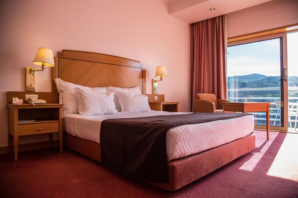 Hotel Regua Douro Пезу-да-Регуа Экстерьер фото
